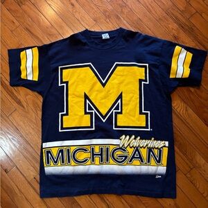 Vintage 90s University of Michigan Wolverines BIG Graphic T-Shirt Size XL